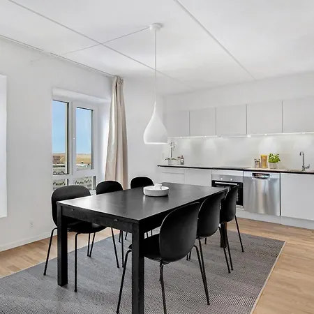 Apartman Two-bedroom With Amazing View And Sunny Balcony Next To Royal Arena Koppenhága
